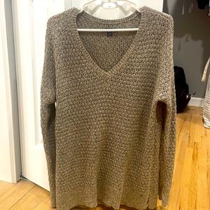 light brown v- neck sweater